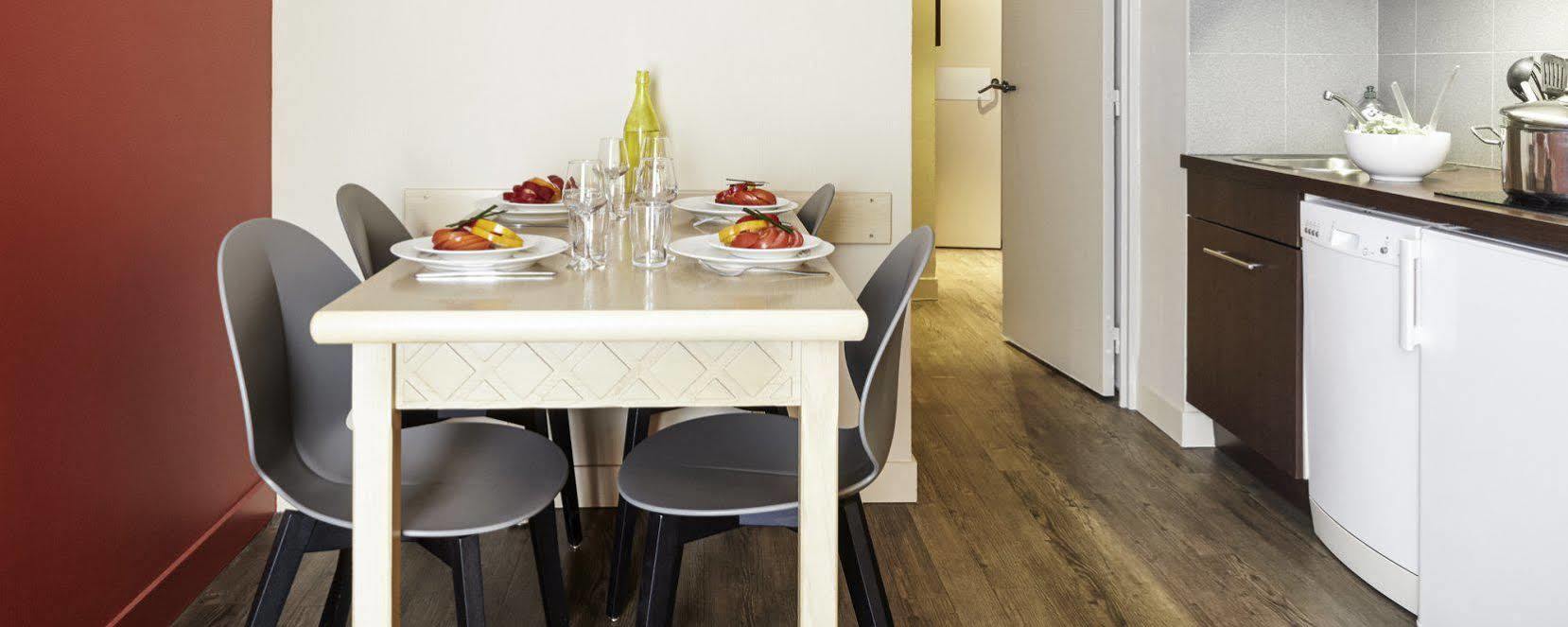 Comfort Aparthotel Marseille Prado Exterior photo